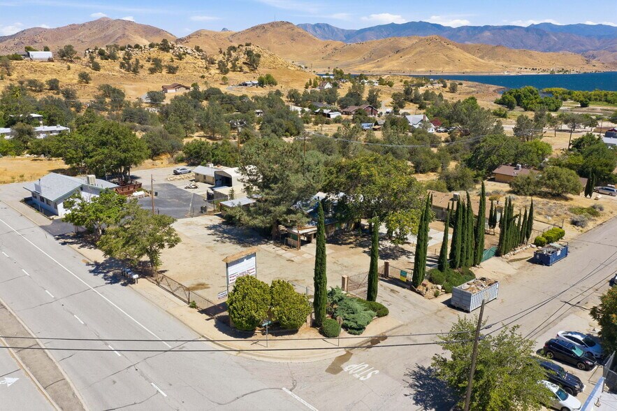 More Photos Of 1 Lakeview Dr, Wofford Heights Light Distribution For Sale