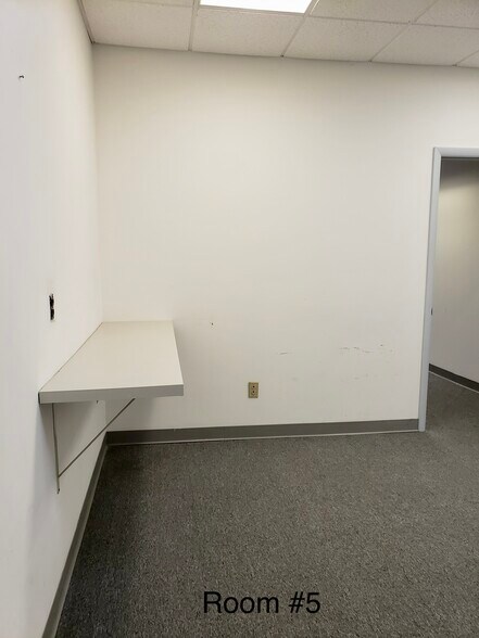 More Photos Of 424 Investors Pl, Virginia Beach Research And Development For Lease