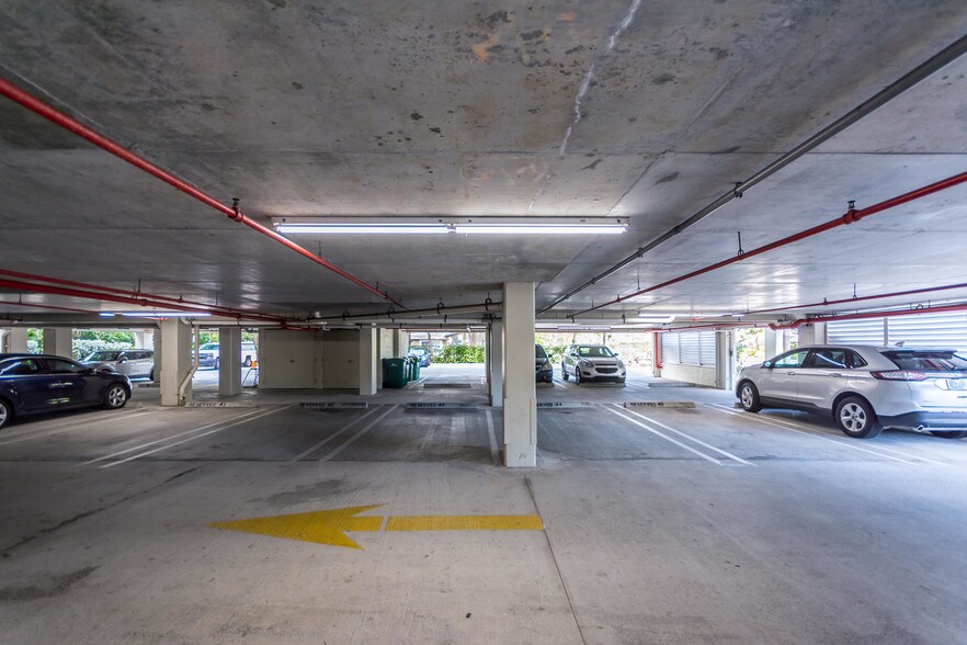 More Photos Of 2301 Wilton Dr, Wilton Manors Apartments For Sale