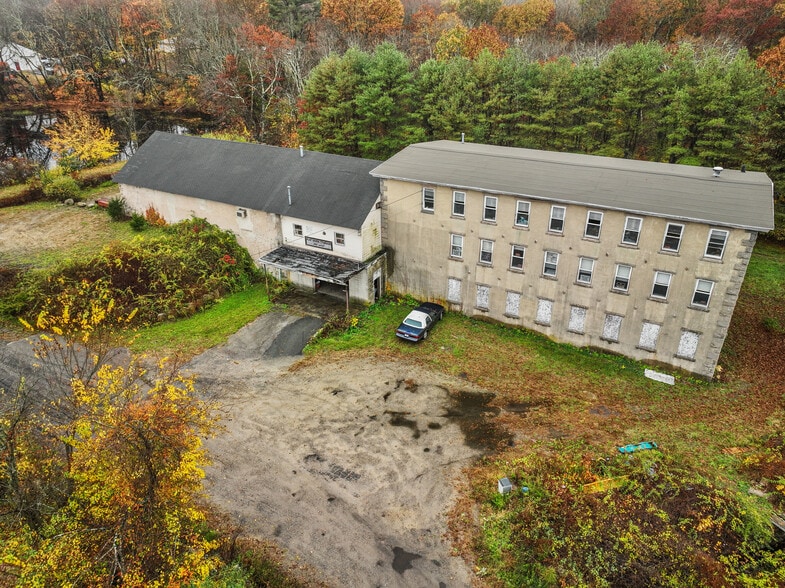 More Photos Of 45 Old Flat River, Coventry Manufacturing For Sale