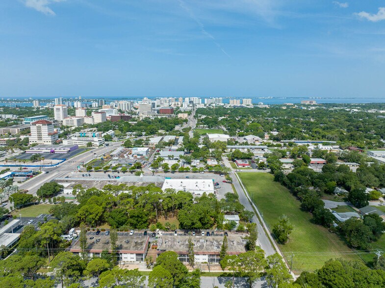 More Photos Of 414 N Lime Ave, Sarasota Land For Sale