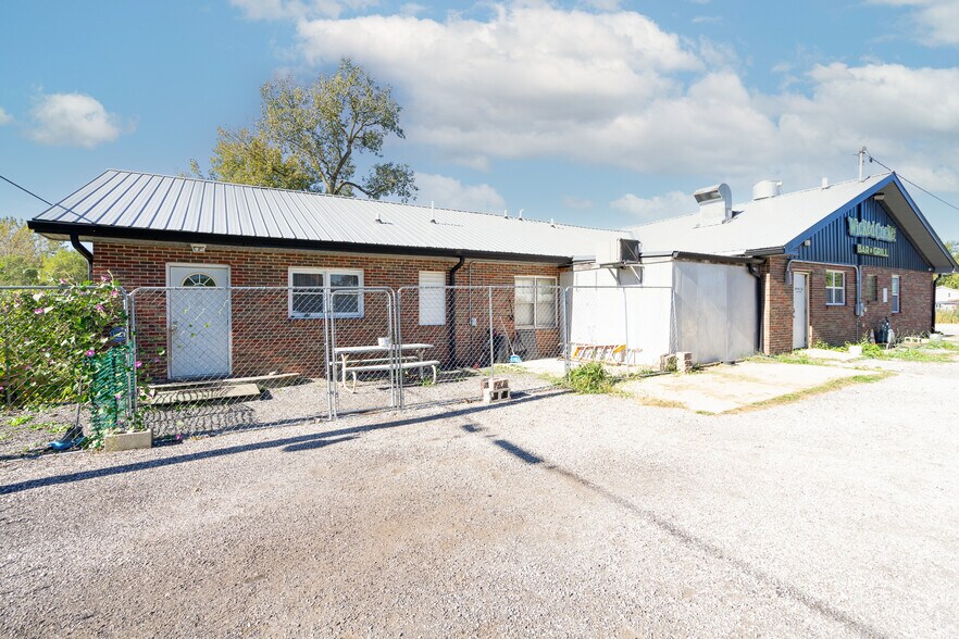 More Photos Of 103 IL-53, Braceville Restaurant For Sale