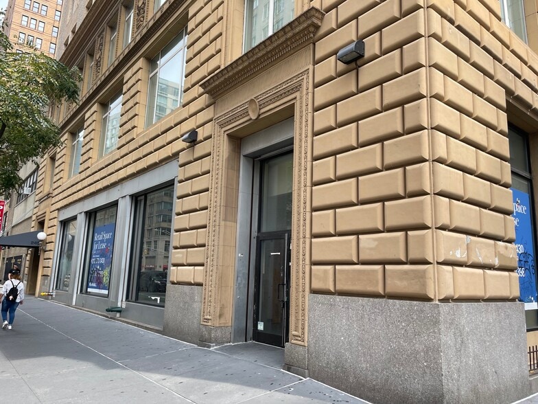 More Photos Of 245 Seventh Ave, New York Apartments For Lease