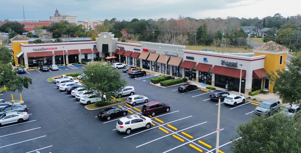 More Photos Of 601 Lake Minnie Dr, Sanford Unknown For Lease