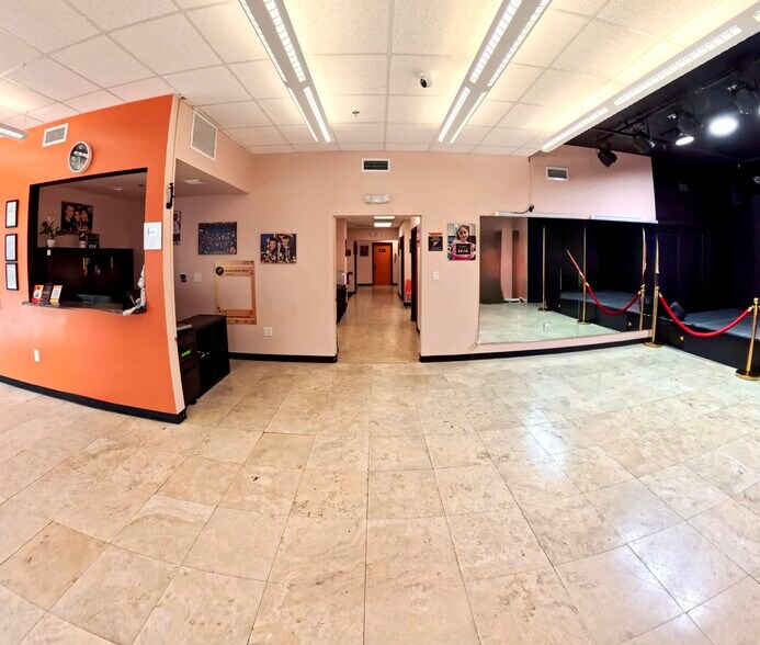 More Photos Of 200 E Dania Beach Blvd, Dania Beach Storefront Retail Residential For Lease