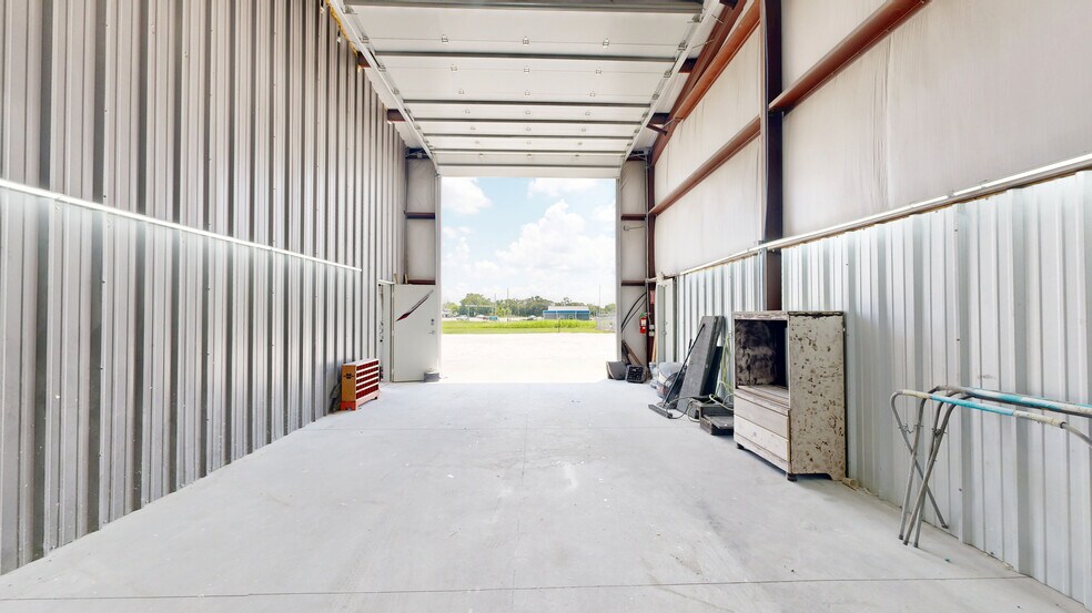 More Photos Of 195 N Highway 62, Rogers Warehouse For Sale