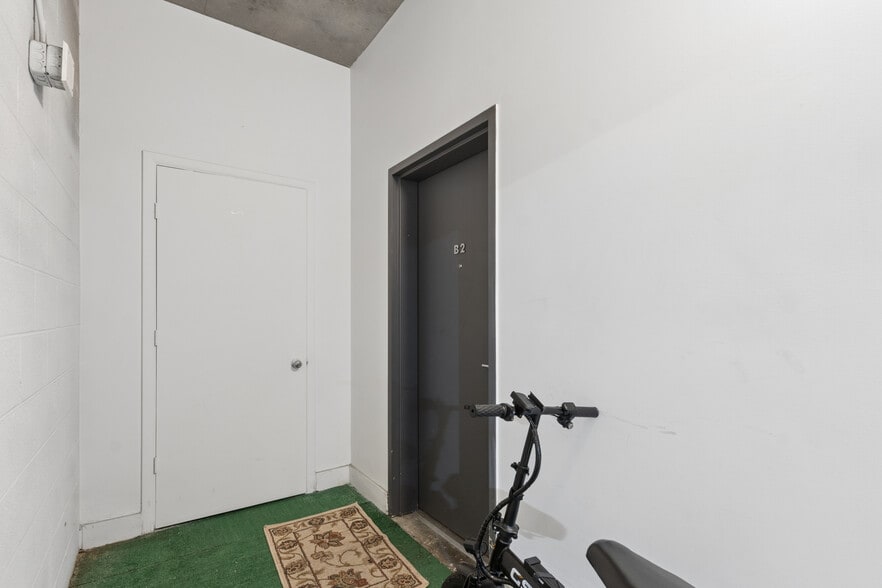 More Photos Of 845 Spring St NW, Atlanta Apartments For Sale