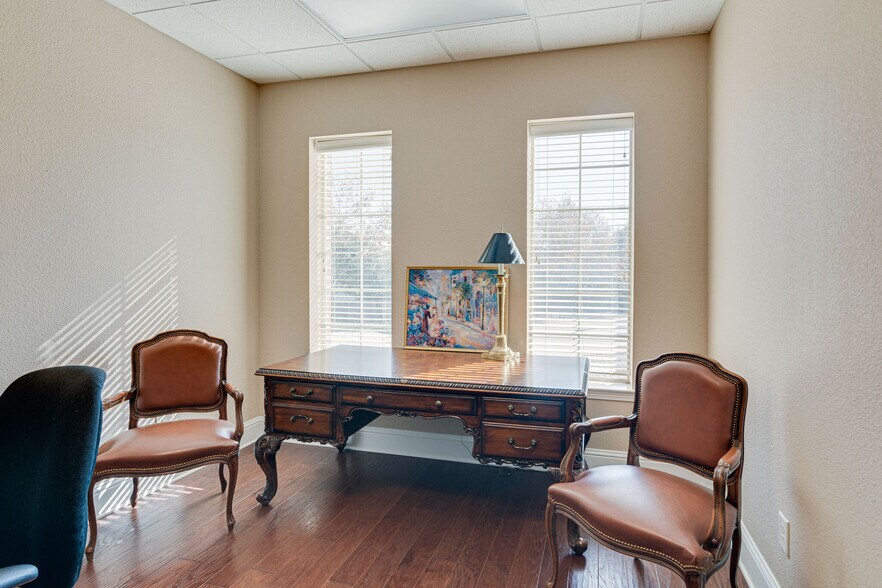 More Photos Of 3541 Teasley Ln, Denton Office For Lease