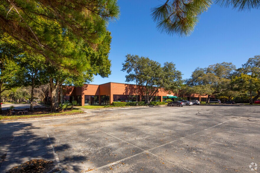More Photos Of 4502 Woodland Corporate Blvd, Tampa Unknown For Lease