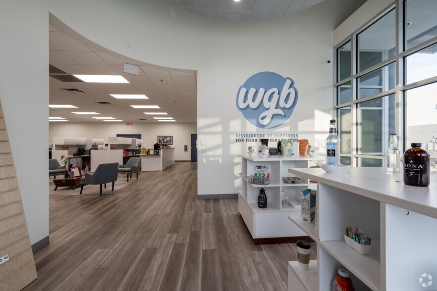 More Photos Of 1617 Scottsdale Dr, Cedar Park Warehouse For Lease