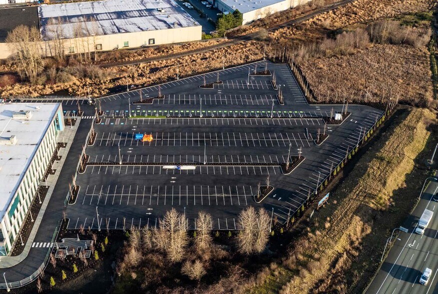 More Photos Of 7688 80 St, Delta Land For Lease