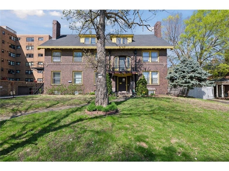Primary Photo Of 2110 1st Ave S, Minneapolis Apartments For Sale