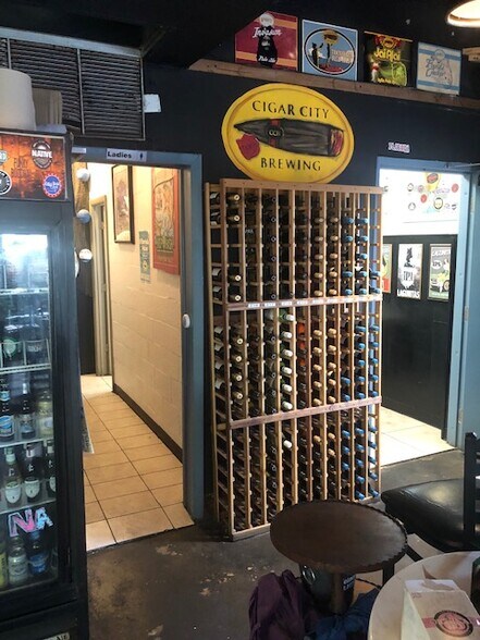 More Photos Of 3218 SE 6th Ave, Fort Lauderdale Restaurant For Sale