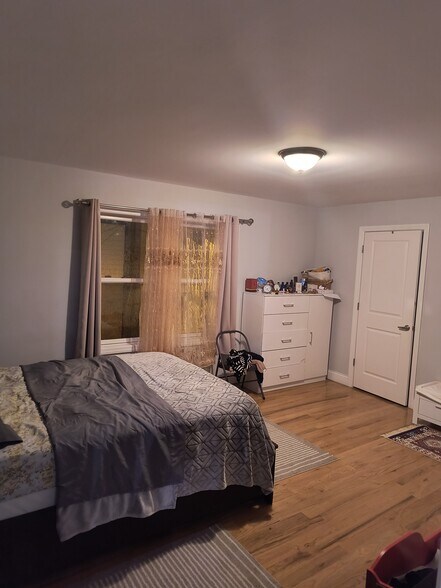 More Photos Of 6805 Meadowview Ave, North Bergen Apartments For Sale