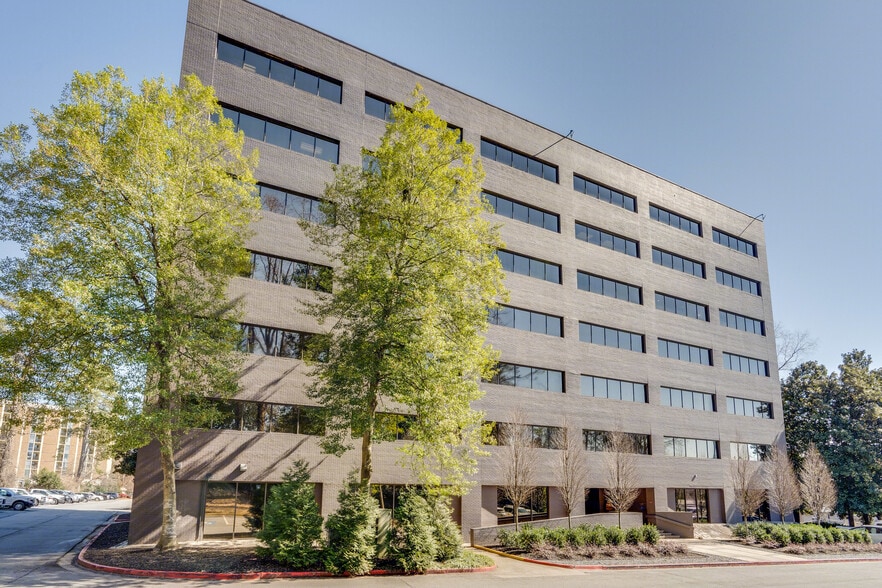 More Photos Of 270 Carpenter Dr NE, Sandy Springs Office For Lease