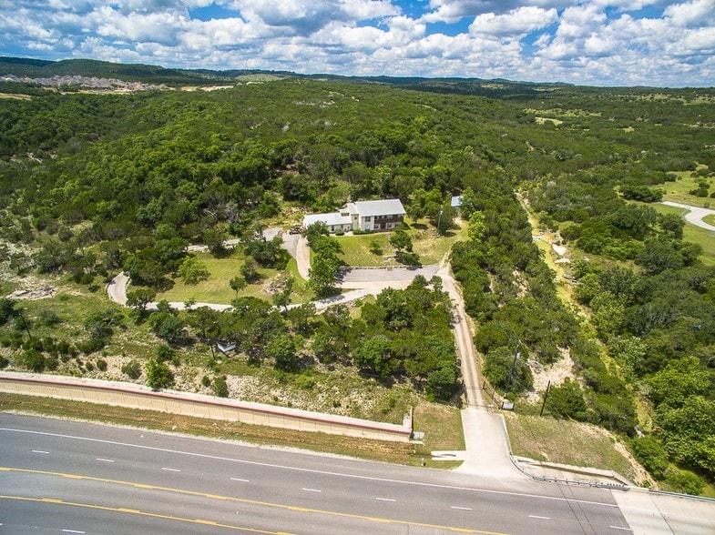 More Photos Of 19019 TX-71, Spicewood Office Residential For Lease