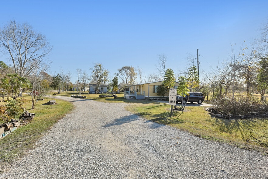 More Photos Of 1749 Max Rd, Pearland Manufactured Housing Mobile Home Park For Sale