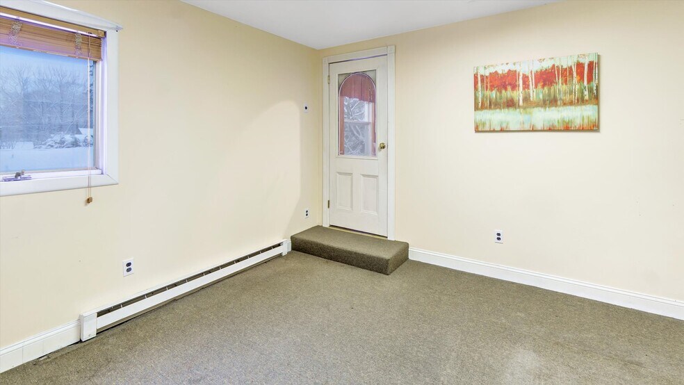 More Photos Of 32 Chichester Ave, Center Moriches Industrial For Sale