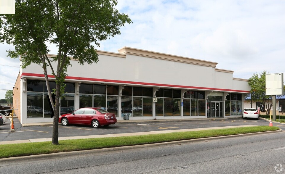 More Photos Of 5309 Touhy Ave, Skokie Freestanding For Sale