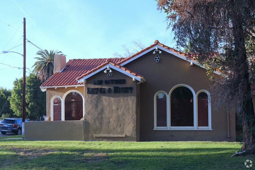 More Photos Of 9345 Magnolia Ave, Riverside Office For Lease