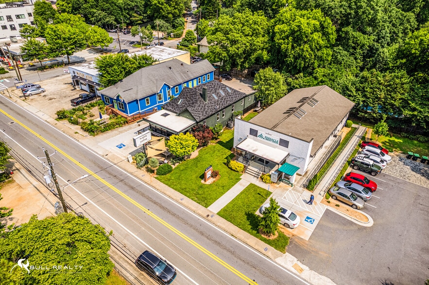 More Photos Of 1336 Glenwood Ave, Atlanta Restaurant For Sale