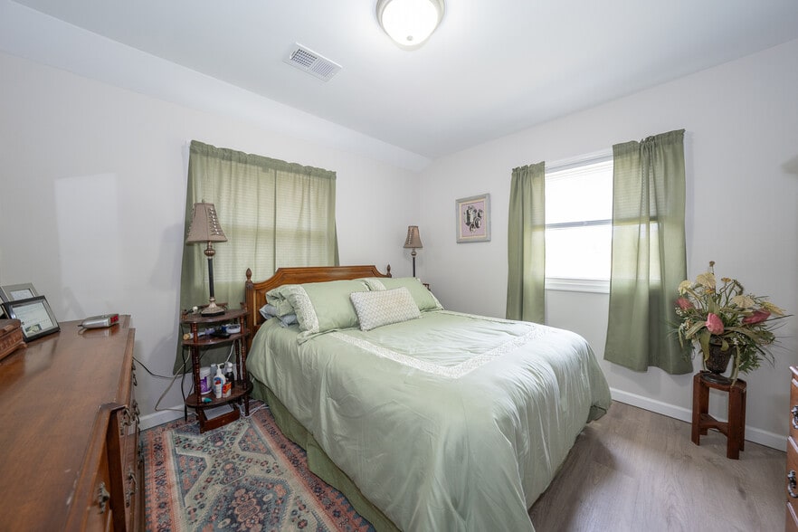 More Photos Of 530 Gravel Pike, Collegeville Apartments For Sale