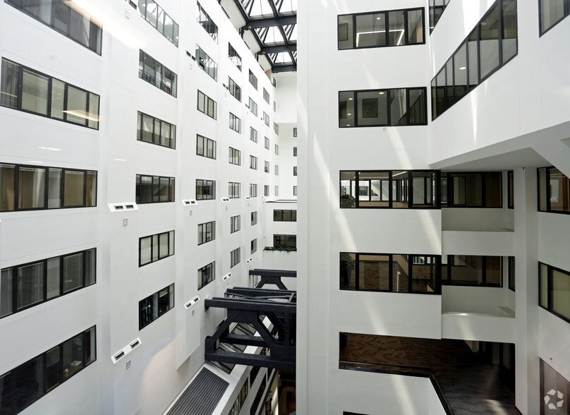 More Photos Of 529 14th St NW, Washington Office For Lease