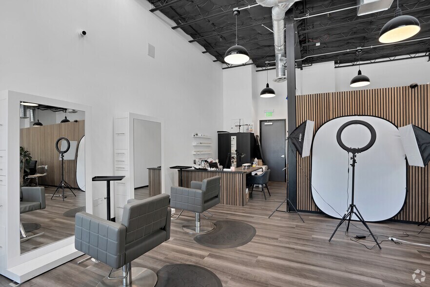 More Photos Of 324-328 S Myrtle Ave, Monrovia Office For Sale
