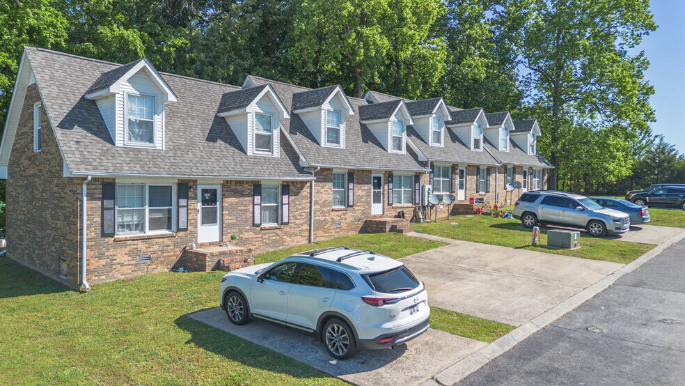 More Photos Of 279B Harrier ct, Clarksville Apartments For Sale