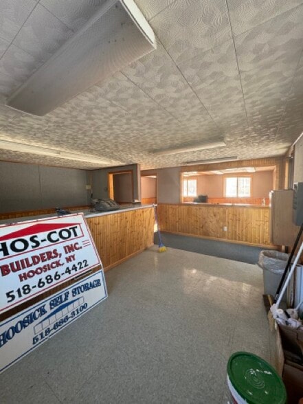 More Photos Of 628 South St, Hoosick Falls Specialty For Sale