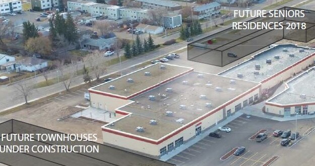 More Photos Of 10451 99 Ave, Fort Saskatchewan Storefront For Sale