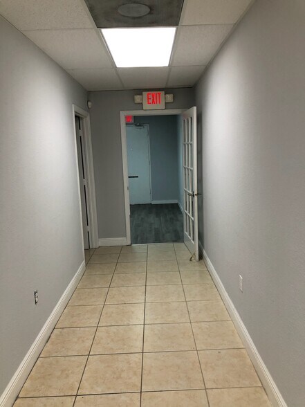 More Photos Of 13550 SW 88th St, Miami Medical For Lease