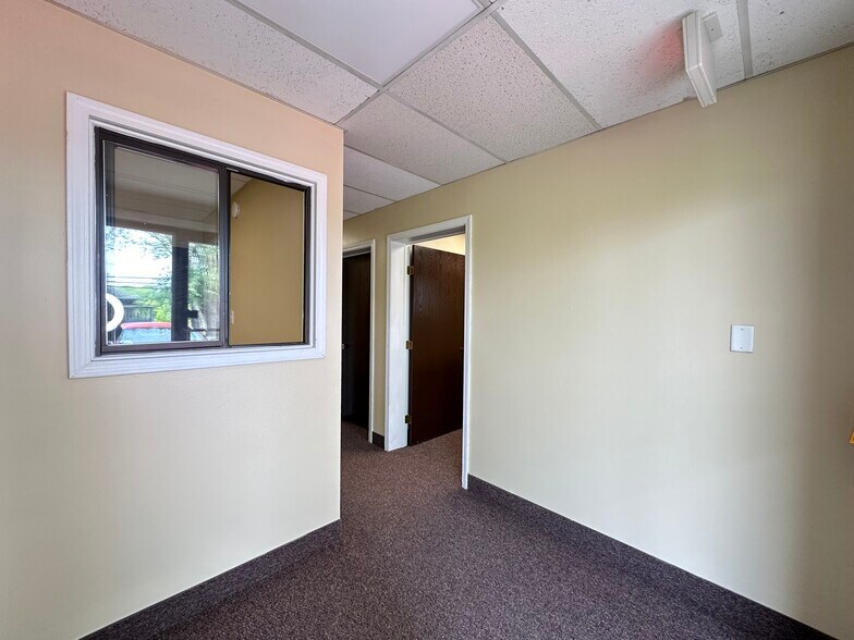 More Photos Of 1001 S 1st St, Fulton Apartments For Lease