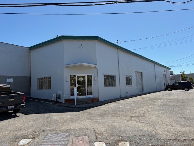 Primary Photo Of 654 Irwin St, San Rafael Service For Lease