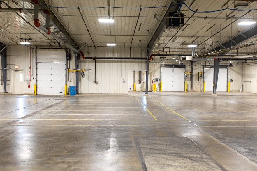 More Photos Of 1401 Stuckey Rd, Great Falls Warehouse For Lease