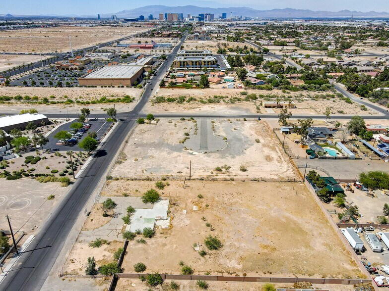 More Photos Of 8382 Giles St, Las Vegas Land For Sale