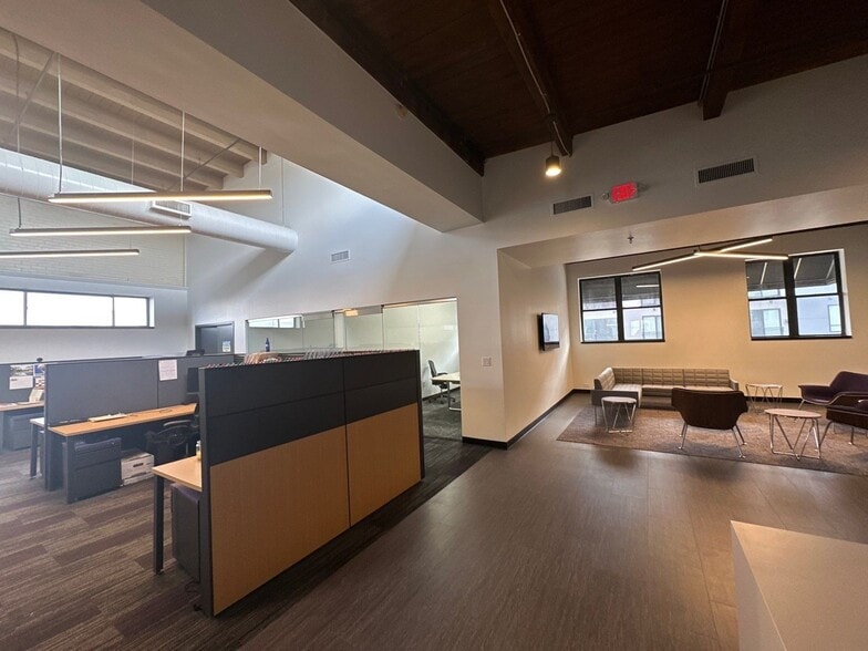 More Photos Of 3975 - 4029 Papin St, Saint Louis Warehouse For Lease