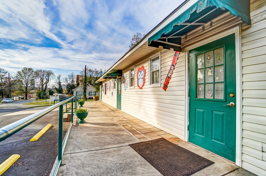 More Photos Of 229 Fox St, Charlotte Daycare Center For Sale