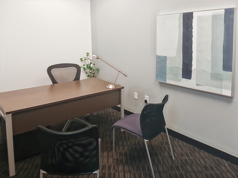 More Photos Of 1000 Highland Colony Pky, Ridgeland Coworking Space