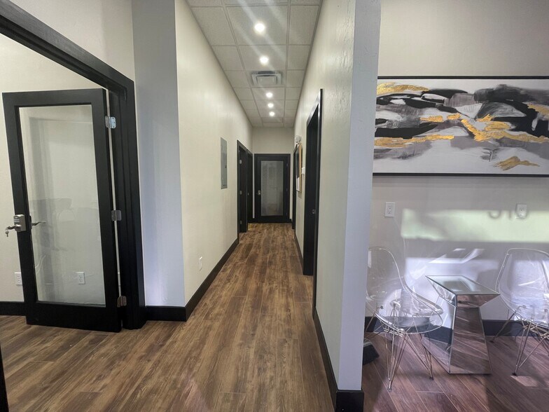 More Photos Of 8971 Daniels Center Dr, Fort Myers Medical For Lease