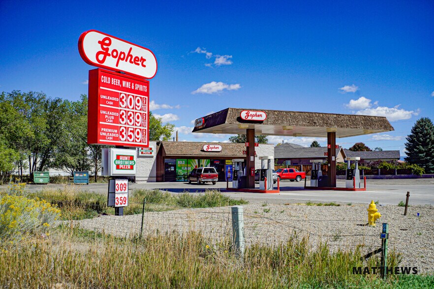 Primary Photo Of 2410 Fairway Dr, Cortez Service Station For Sale