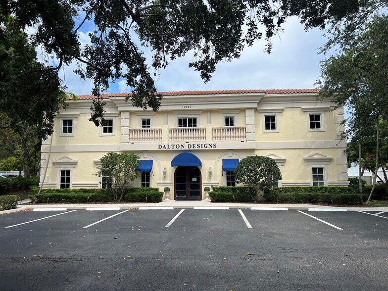 More Photos Of 12010 US Highway 1, North Palm Beach Medical For Sale