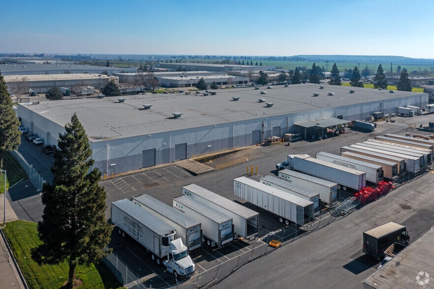 More Photos Of 4747 Frontier Way, Stockton Refrigeration Cold Storage For Lease