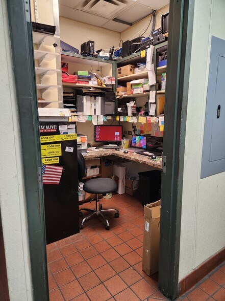 More Photos Of 1192 Noe Bixby Rd, Columbus Restaurant For Sale