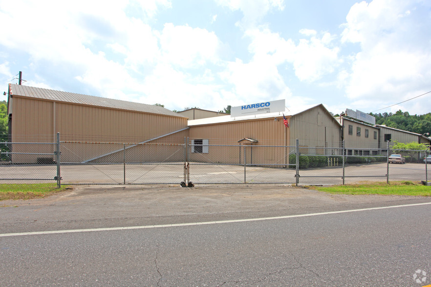 Primary Photo Of 8500 Dunnavant Rd, Leeds Manufacturing For Sale