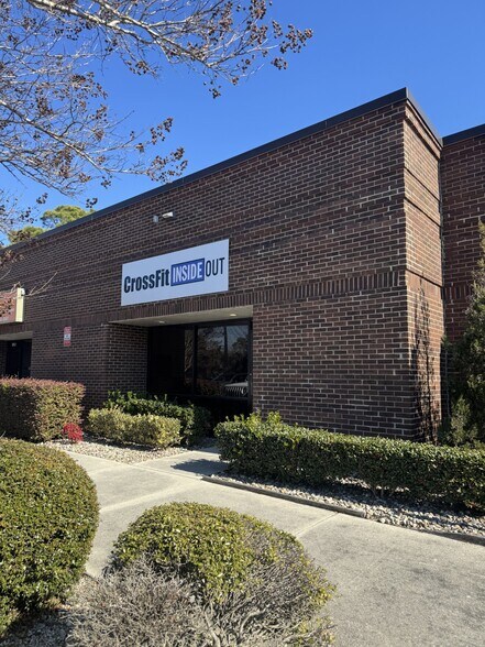 Primary Photo Of 501 Covil Ave, Wilmington Light Distribution For Lease