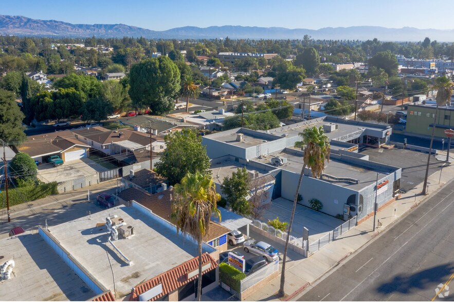 More Photos Of 22119 Sherman Way, Canoga Park Office For Lease