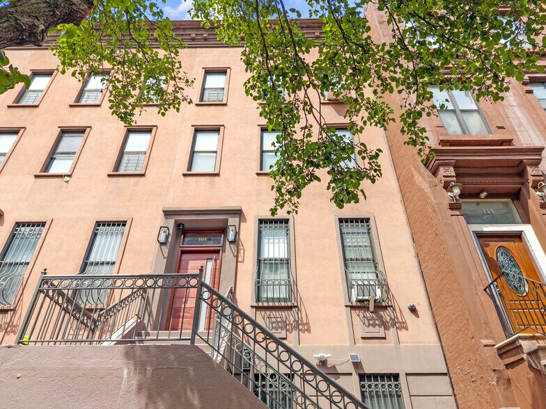 More Photos Of 161A W 129th St, New York Multifamily For Sale