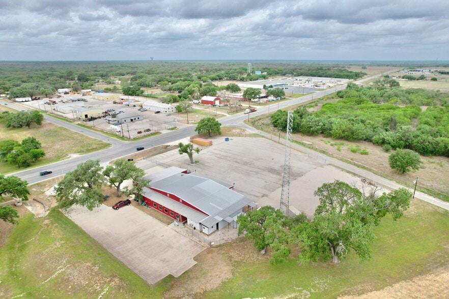 More Photos Of 1200 Bensdale Rd, Pleasanton Warehouse For Lease