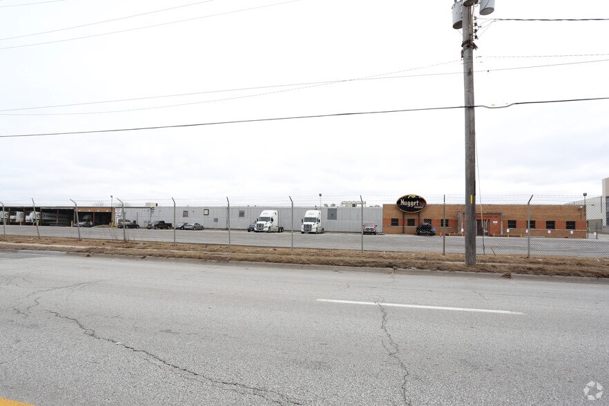More Photos Of 1601 Fairfax Tfwy, Kansas City Refrigeration Cold Storage For Lease